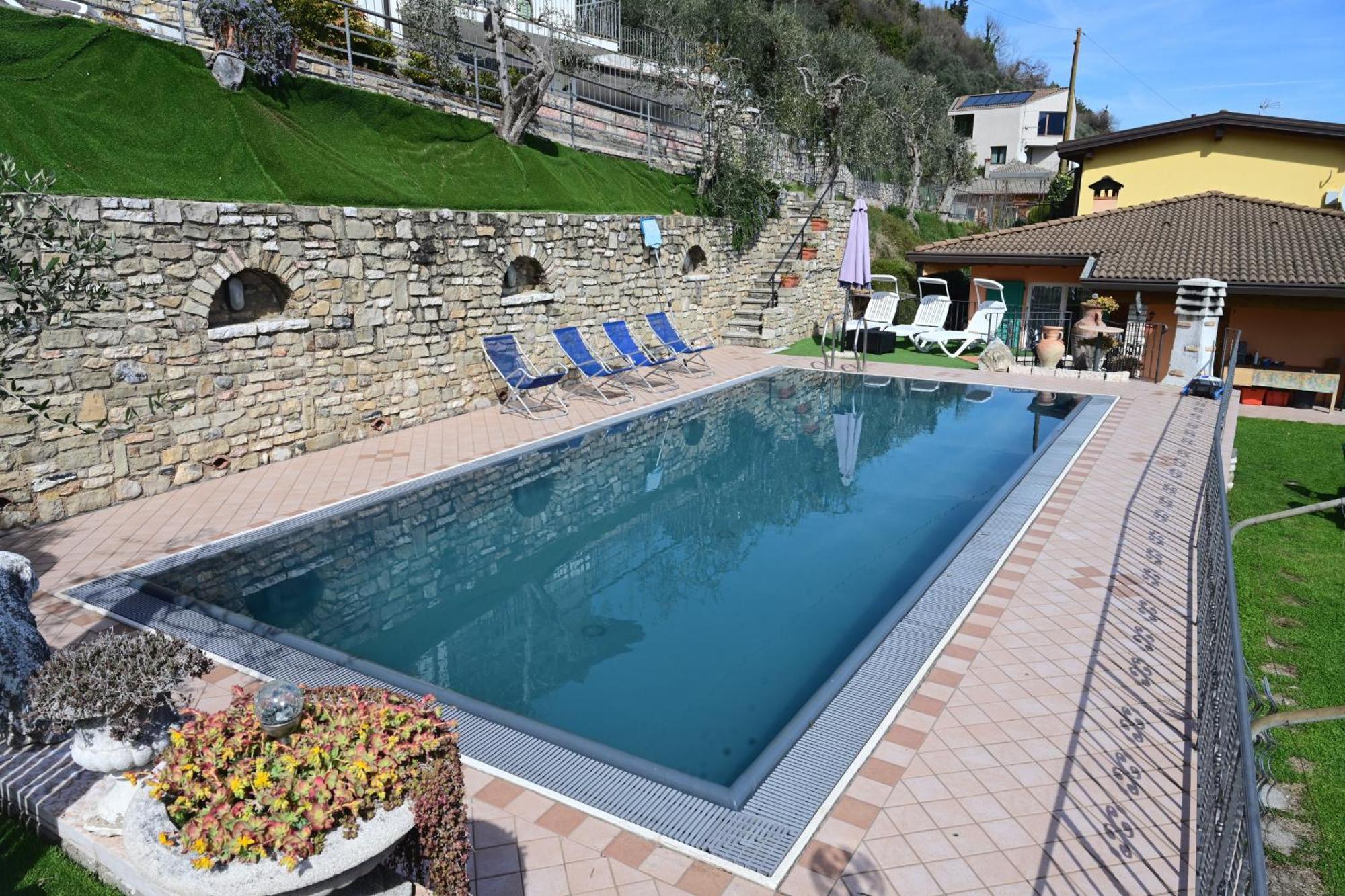 Pieve  Casa Elka Residence Lake View And Pool By Garda Domus Mea מראה חיצוני תמונה